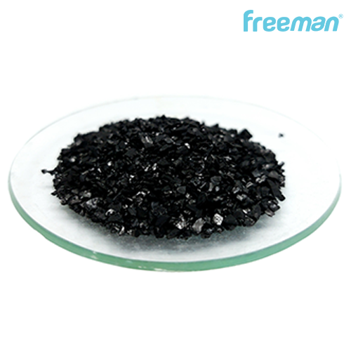 Karbon Aktif adalah produk olahan dari arang batok kelapa, cangkang kelapa sawit atau batu bara berfungsi untuk penyerap bau, menghilangkan warna dan unsur yang merugikan di dalam kandungan air. Karbon Aktif atau Activated Carbon memiliki daya serap yang tinggi dan mudah menjernihkan air.